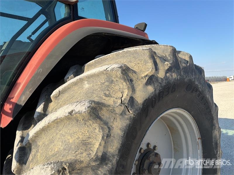 CASE MX 2702 4WD Tractor (Inoperable) Traktorok