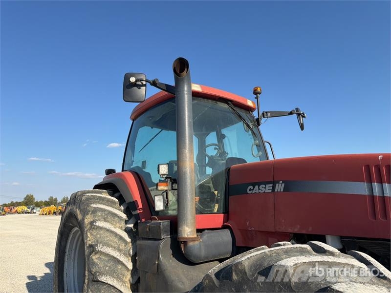 CASE MX 2702 4WD Tractor (Inoperable) Traktorok