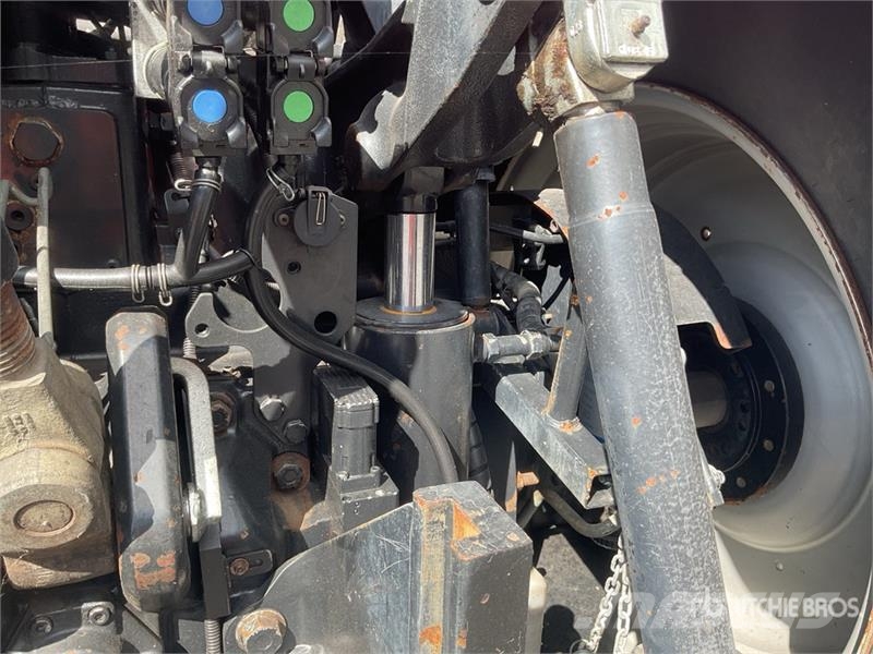 CASE Optum 270 CVM 4WD Tractor Traktoriai