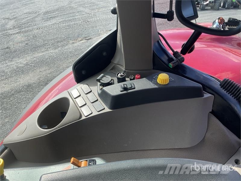 CASE Optum 270 CVM 4WD Tractor Traktoriai