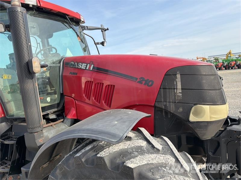 CASE Puma 210 4WD Tractor Traktorok