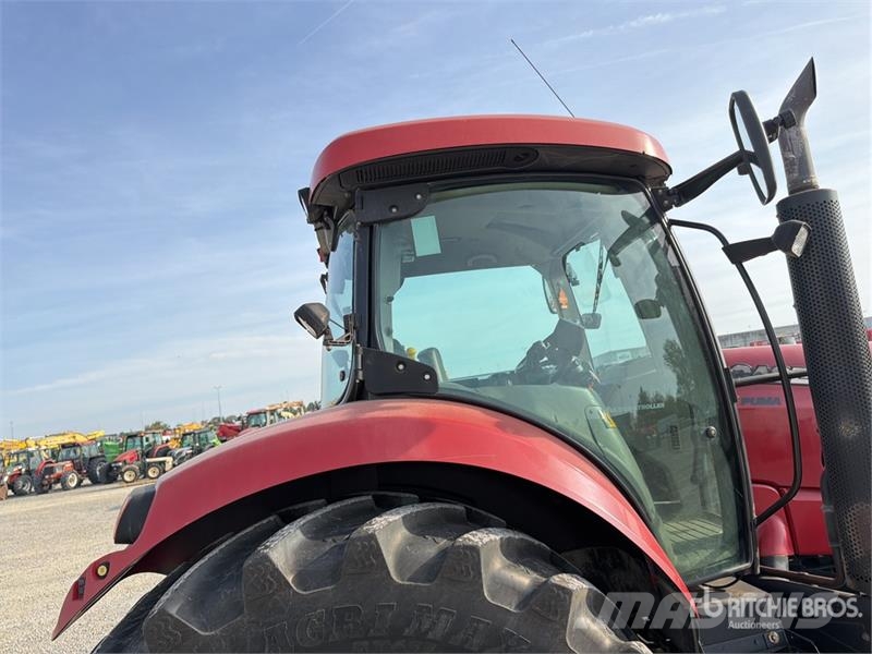 CASE Puma 210 4WD Tractor Traktorok