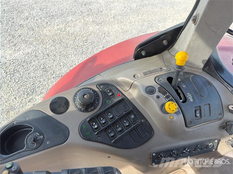 CASE Puma 210 4WD Tractor Traktorok
