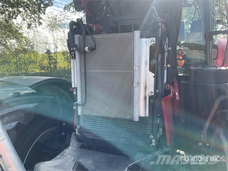 CASE Puma 240 CVX 4WD Tractor Tractors