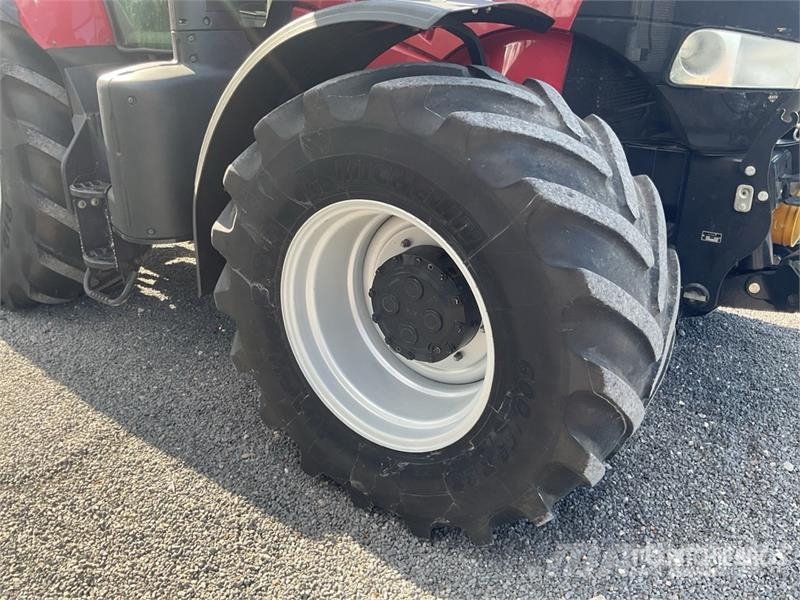CASE Puma 240 CVX 4WD Tractor Tractors
