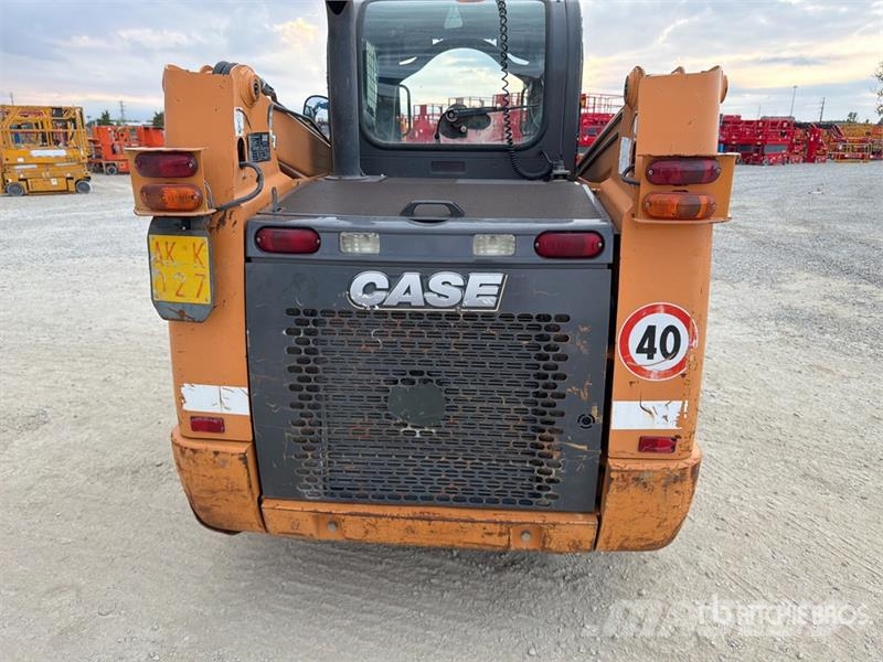 CASE SR210 Mini Pale Gommate