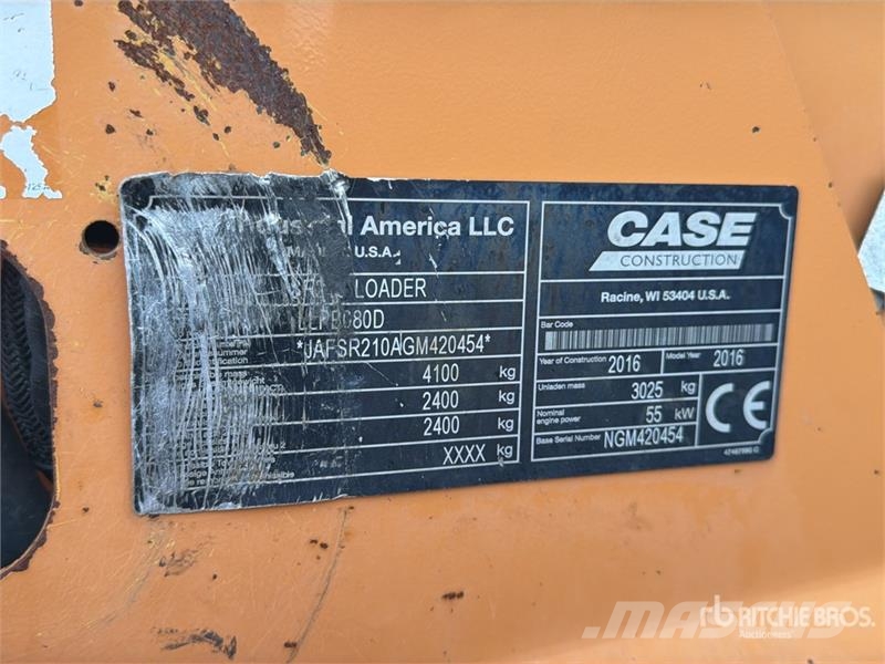 CASE SR210 Mini Pale Gommate
