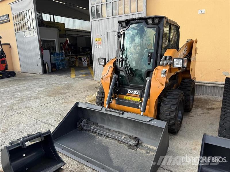 CASE SR210B Two-Speed High Flow Skid Steer Loader (Unus Skid steer loderler