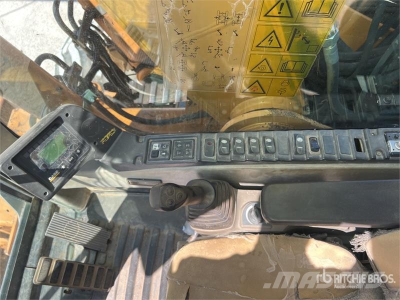 CASE WX145 Pelle Sur Pneus Wheel Excavator Excavatoare cu roti