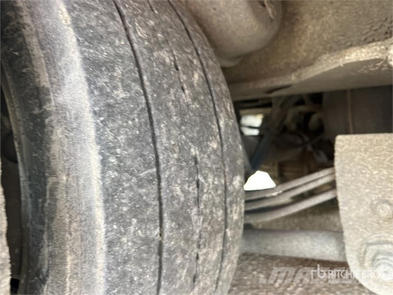 Castera 3SS34T Tri/A Semi-Remorque Porte-Engins 3 Essieux  Low loaders