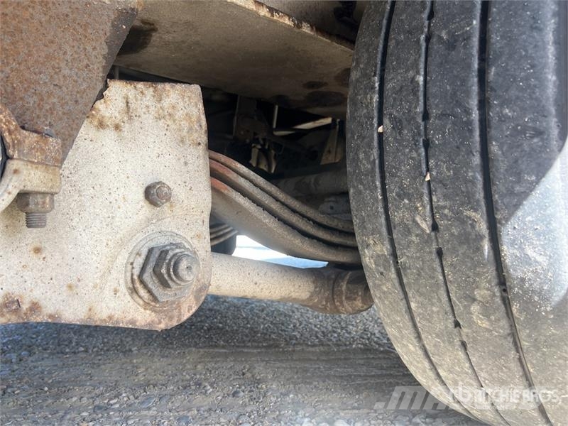 Castera 3TS24TSA Tri/A Remorque Porte-Engin 3 Essieux Lowb Remorque surbaissée