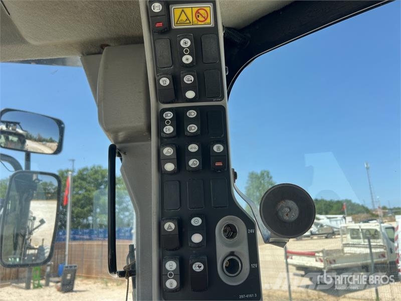 CAT 120M VHP Tiehöylät