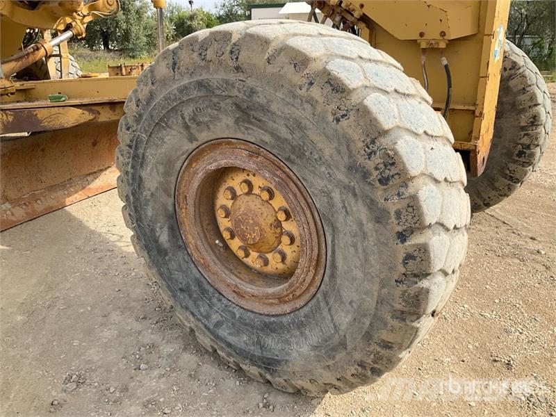 CAT 16G Motor Grader Graders