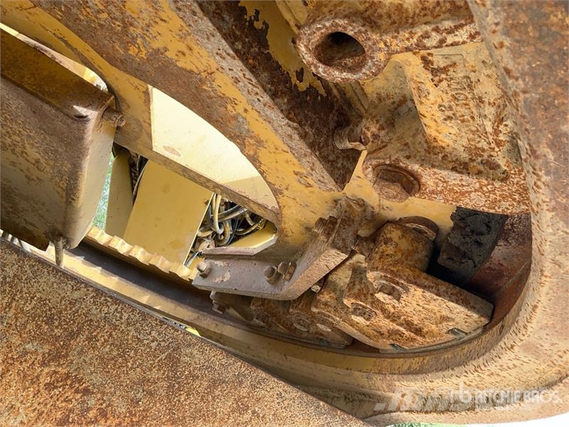 CAT 16G Motor Grader Graders