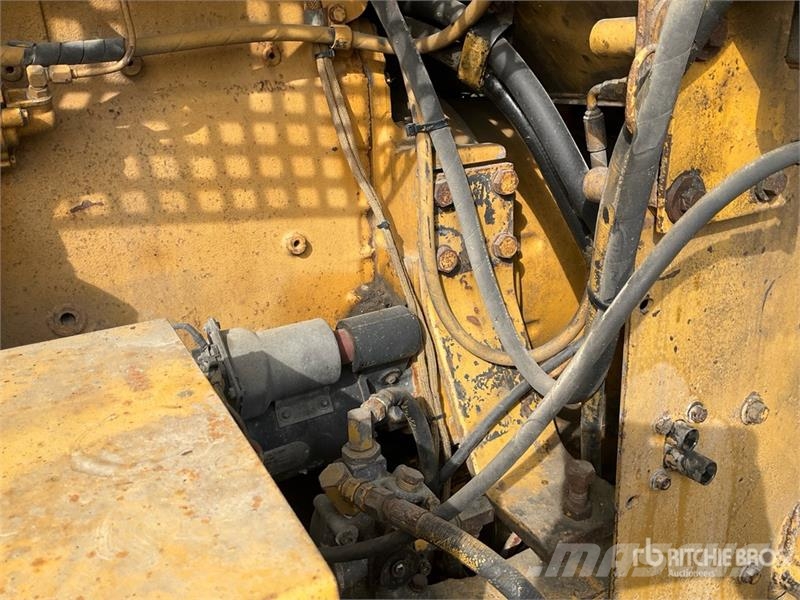 CAT 16G Motor Grader Graders