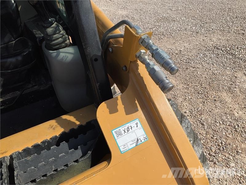 CAT 216B3 Mini incarcator