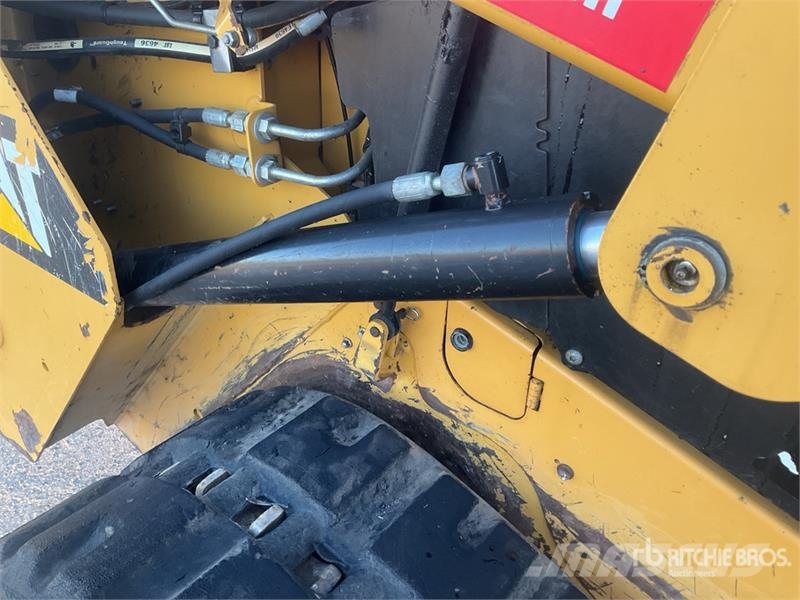 CAT 259D Skid steer mini nakladalci