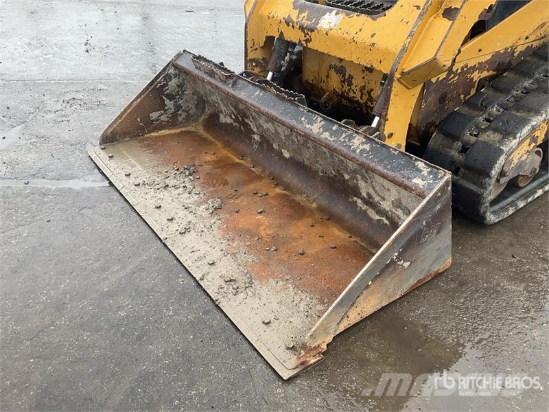 CAT 259D Schrankladers