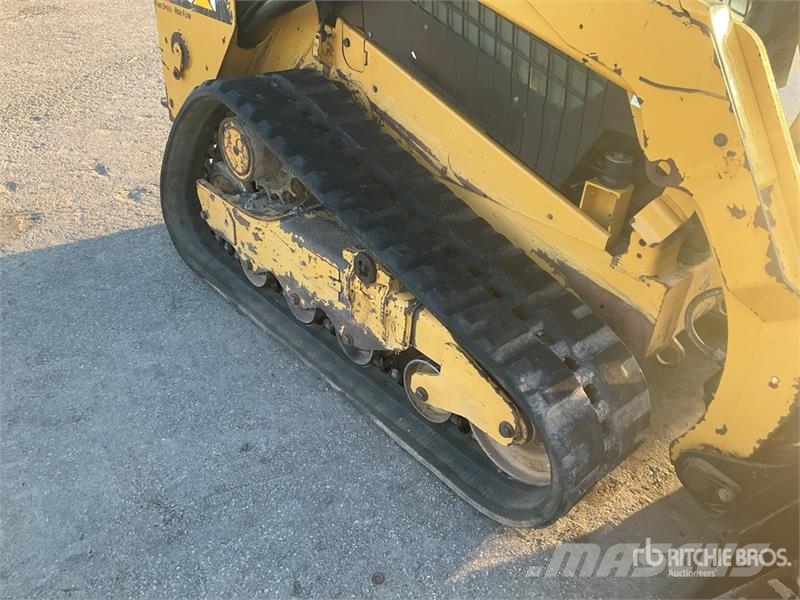 CAT 259D Skid steer mini nakladalci