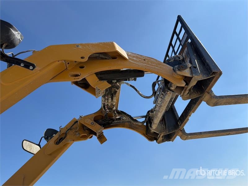CAT 259D3 Two-Speed Compact Track Loader Міні-навантажувачі
