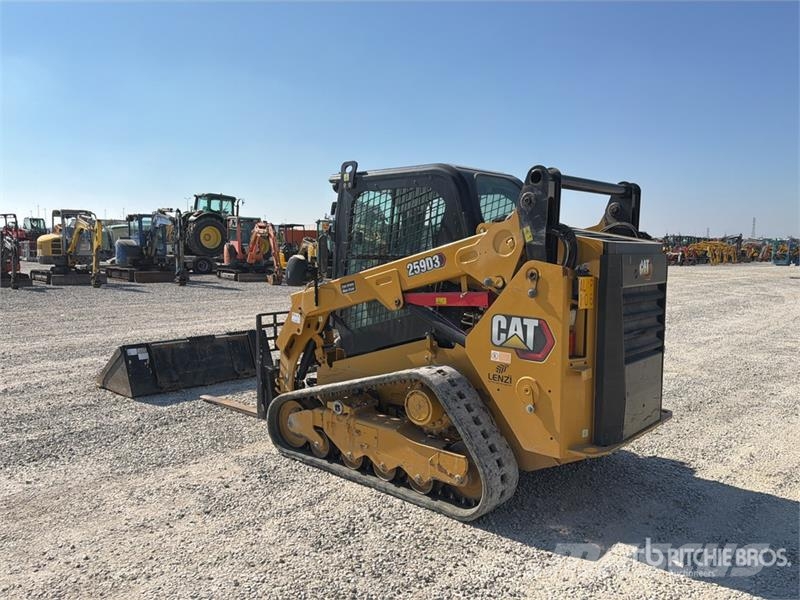 CAT 259D3 Two-Speed Compact Track Loader Міні-навантажувачі