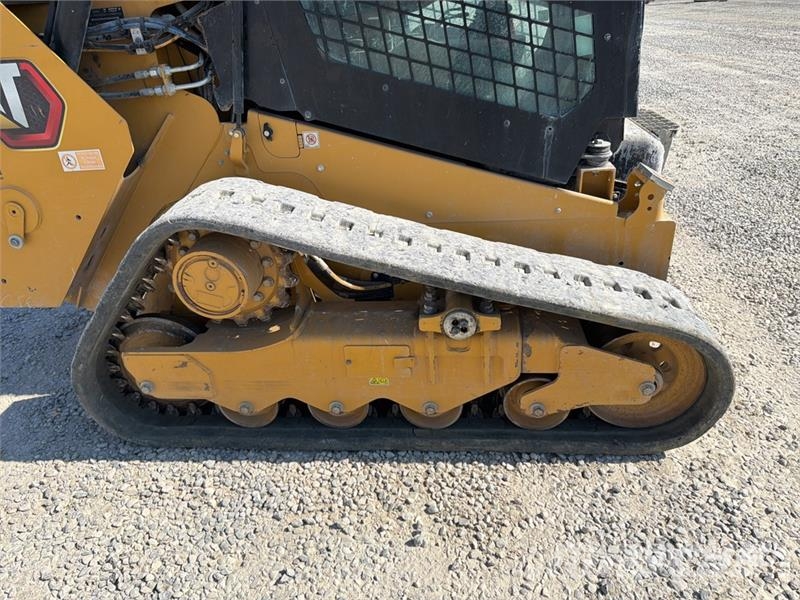 CAT 259D3 Two-Speed Compact Track Loader Міні-навантажувачі