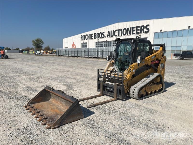 CAT 259D3 Two-Speed Compact Track Loader Міні-навантажувачі