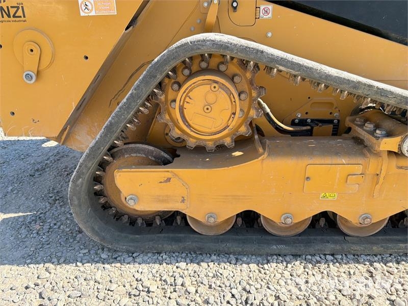 CAT 259D3 Two-Speed Compact Track Loader Міні-навантажувачі