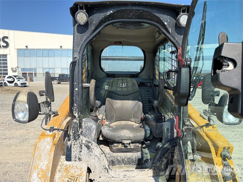 CAT 259D3 Two-Speed Compact Track Loader Міні-навантажувачі
