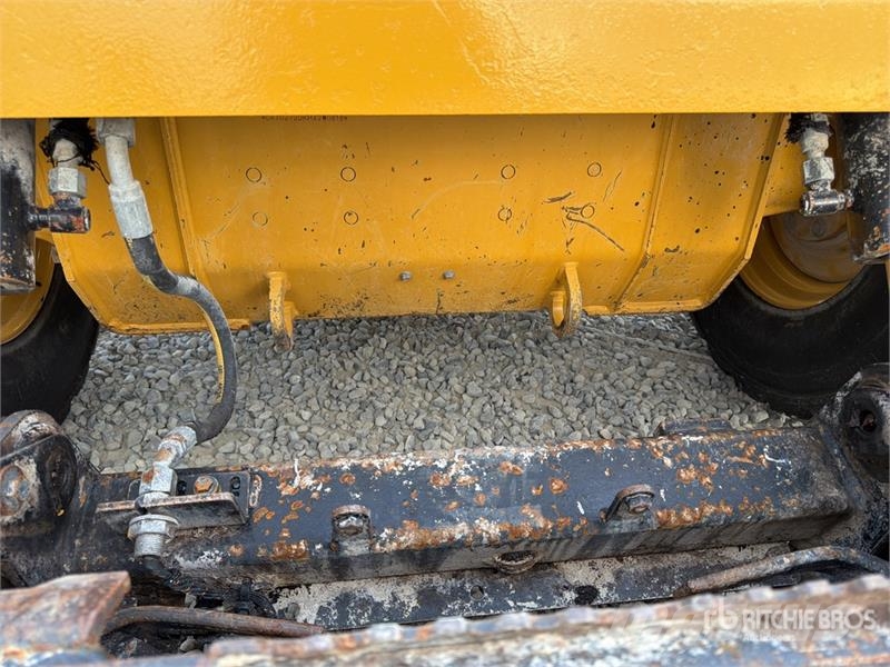CAT 272D3 Two-Speed Skid Steer Loader Skid steer mini utovarivači