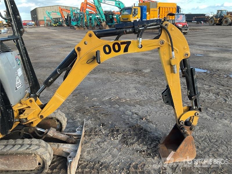 CAT 300 9D Mini Excavator 소형 굴삭기 7톤 미만