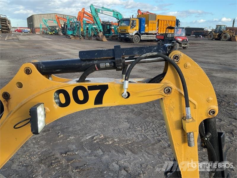 CAT 300 9D Mini Excavator 소형 굴삭기 7톤 미만