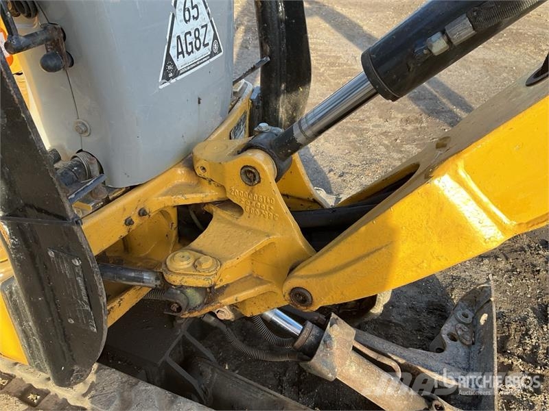 CAT 300 9D Mini Excavator 소형 굴삭기 7톤 미만