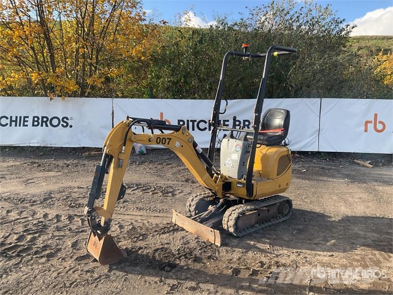 CAT 300 9D Mini Excavator 소형 굴삭기 7톤 미만