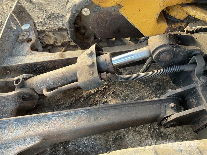 CAT 300 9D Mini Excavator 소형 굴삭기 7톤 미만