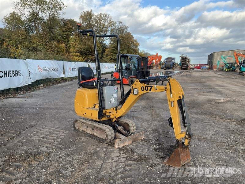CAT 300 9D Mini Excavator 소형 굴삭기 7톤 미만