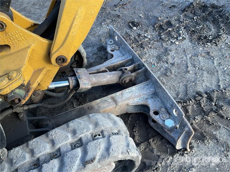 CAT 300 9D Mini Excavator 소형 굴삭기 7톤 미만