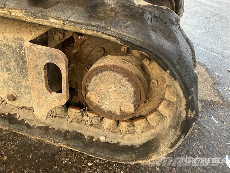 CAT 301.5 Mini bagri <7t