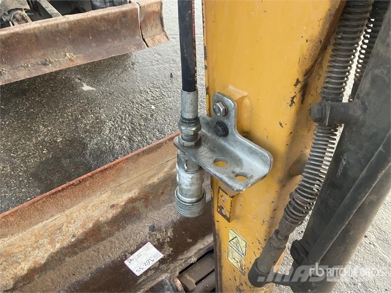 CAT 301.5 Mini bagri <7t