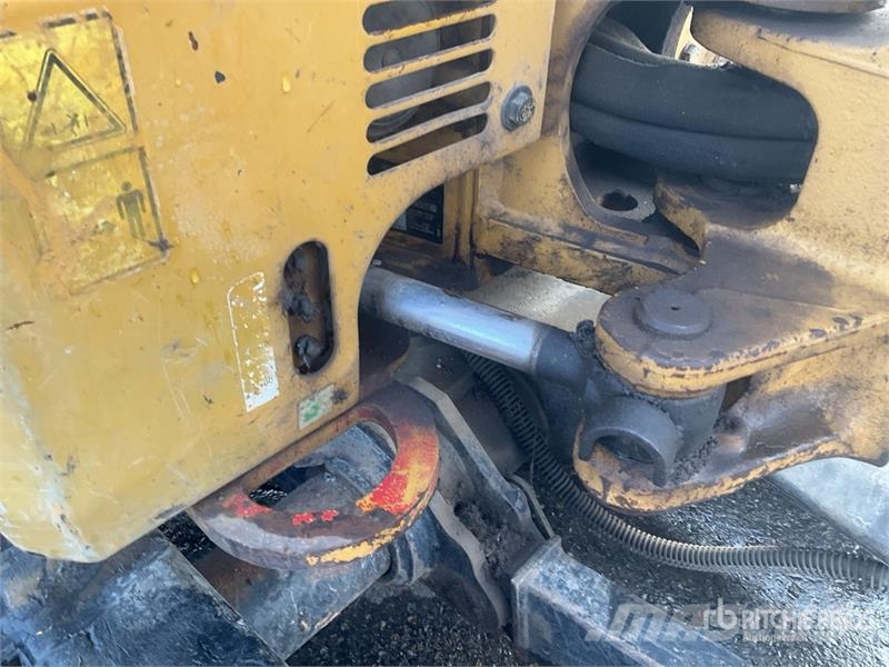 CAT 301.5 Mini bagri <7t