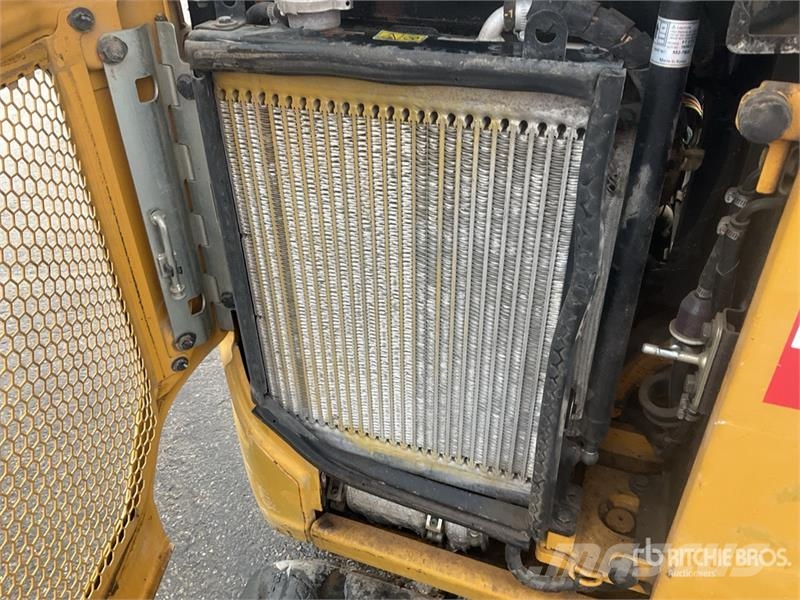CAT 301.5 Mini bagri <7t