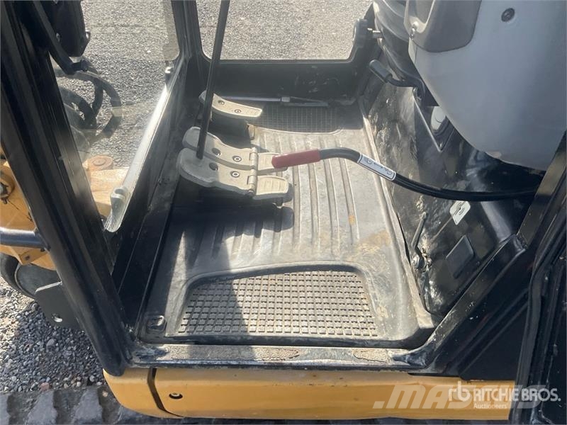 CAT 301.7D Minibagger < 7t