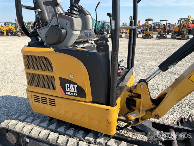 CAT 301.7D Miniescavadeiras < 7t (Mini escavadeiras)
