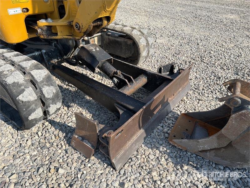 CAT 301.7D Miniescavadeiras < 7t (Mini escavadeiras)