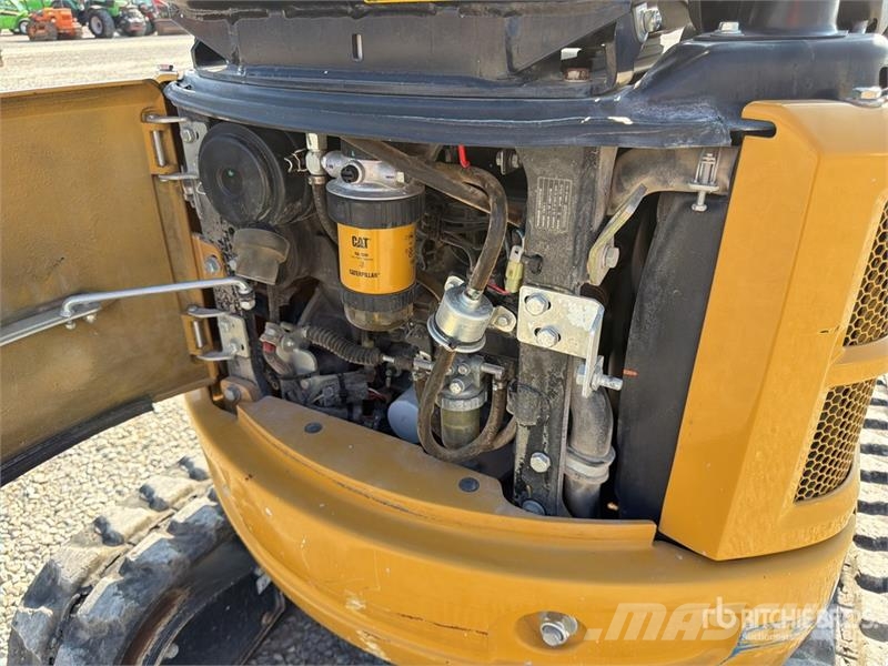 CAT 301.7D Miniescavadeiras < 7t (Mini escavadeiras)