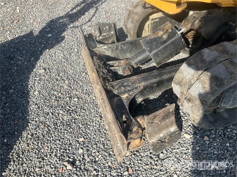 CAT 301.7D Minibagger < 7t