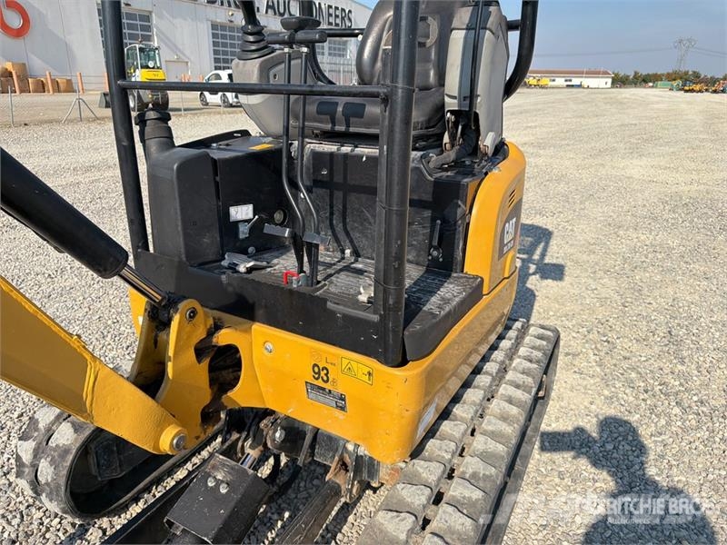 CAT 301.7D Miniescavadeiras < 7t (Mini escavadeiras)