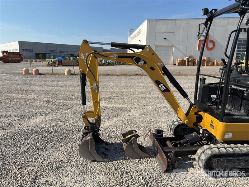 CAT 301.7D Miniescavadeiras < 7t (Mini escavadeiras)
