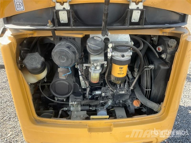 CAT 301.7D Minibagger < 7t
