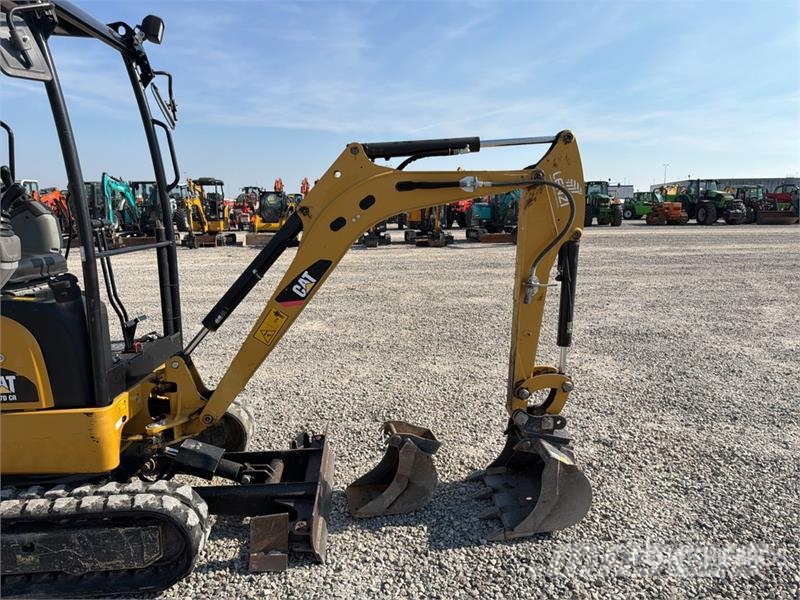 CAT 301.7D Miniescavadeiras < 7t (Mini escavadeiras)